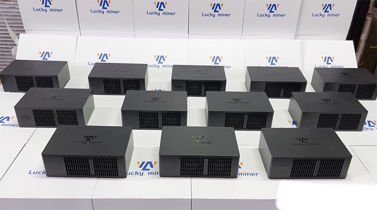 Lucky miner LV08 4.5TH/s With Power cable (brand new condition)